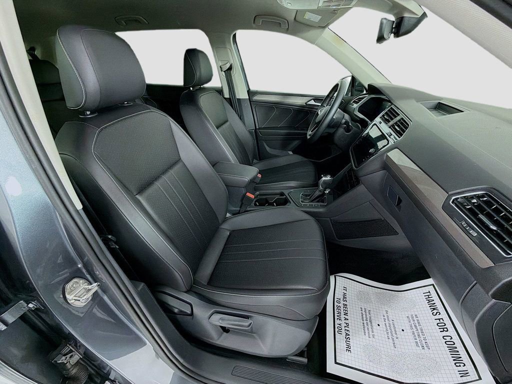Used 2023 Volkswagen Tiguan SE FWD image 29
