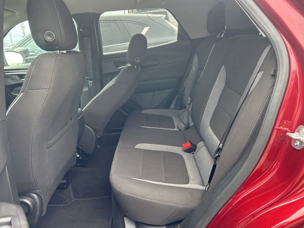 Used 2025 Chevrolet TrailBlazer LT image 11