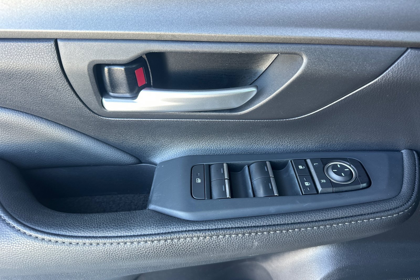 Certified 2026 Toyota Grand Highlander FWD image 10