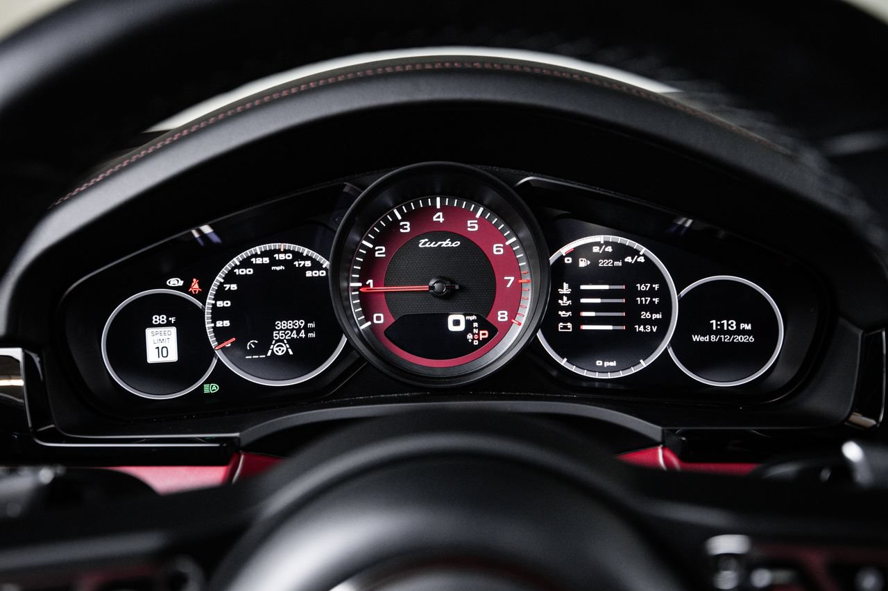 Certified 2022 Porsche Cayenne Turbo AWD/4WD image 15