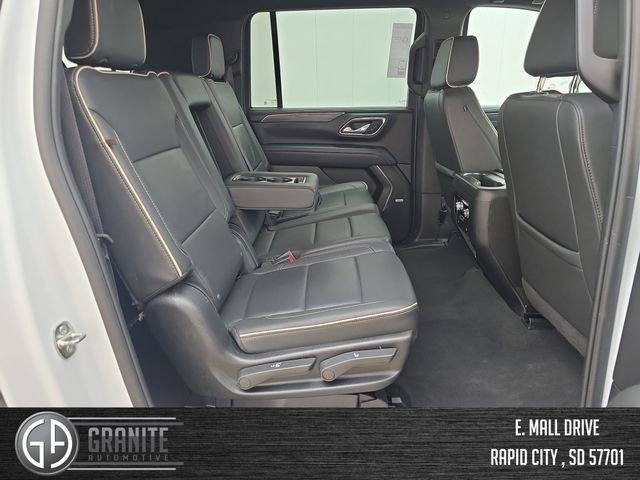 Used 2024 GMC Yukon XL SLT image 37
