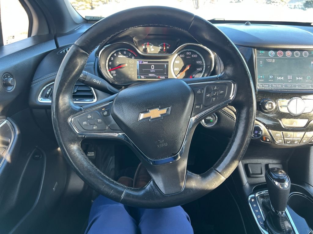 Used 2016 Chevrolet Cruze Premier image 12