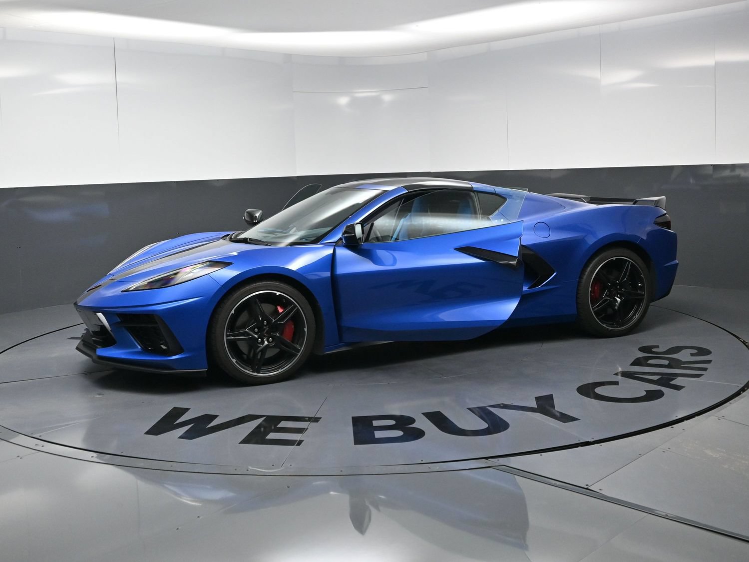 Used 2022 Chevrolet Corvette Stingray Premium Cpe w/ Z51 Performance Package RWD image 27