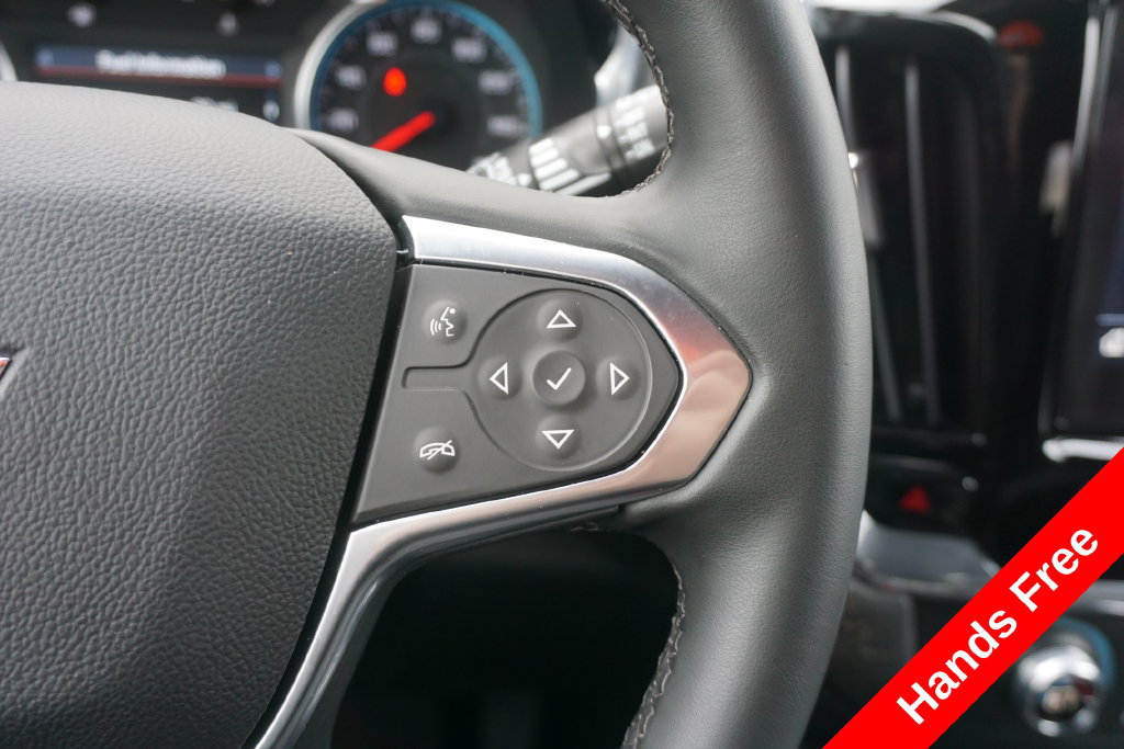 Used 2023 Chevrolet Traverse LT AWD/4WD image 4