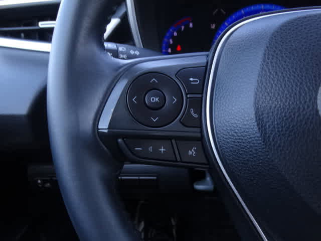 Used 2021 Toyota Corolla XLE image 38