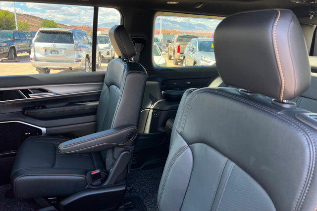 New 2026 Jeep Grand Wagoneer L 4WD image 20