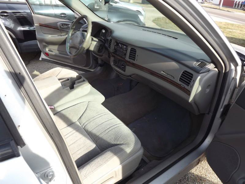 Used 2004 Chevrolet Impala FWD image 10