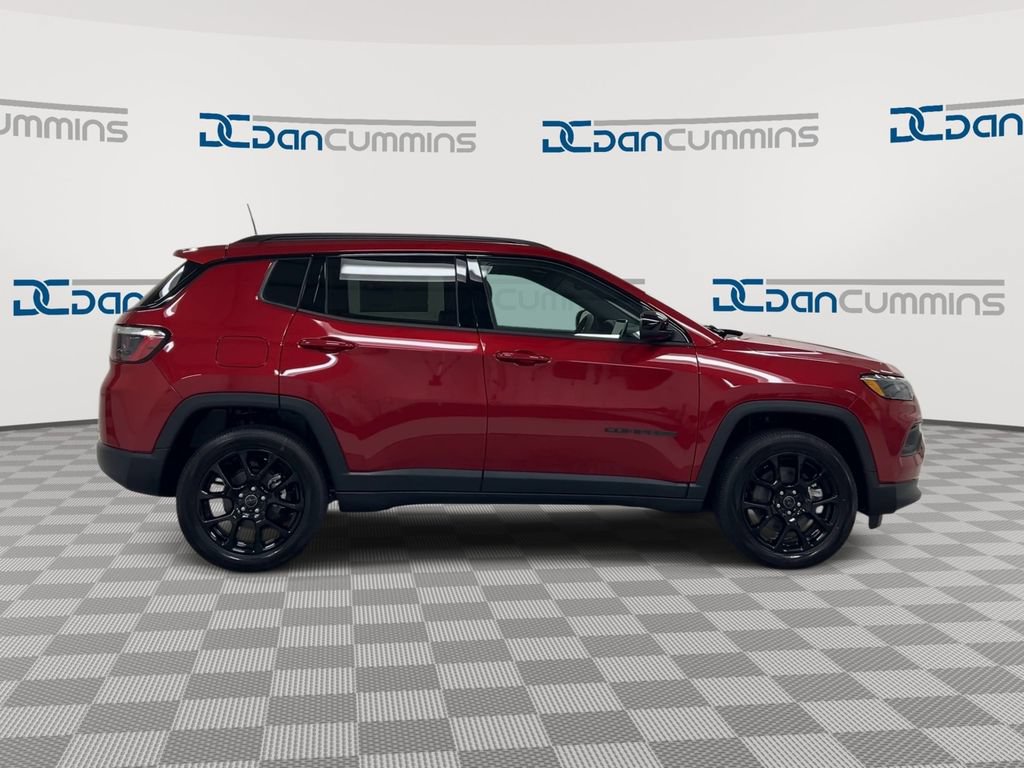 New 2026 Jeep Compass Latitude AWD/4WD image 9