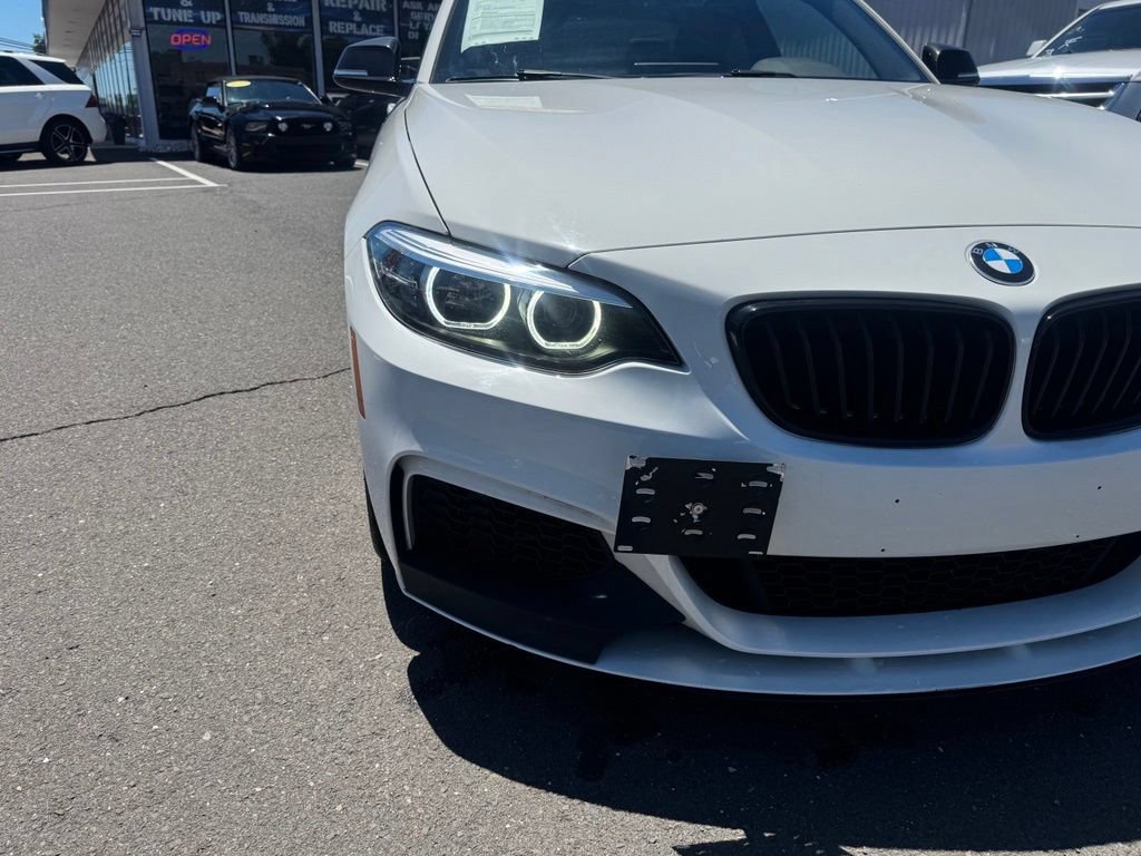 Used 2018 BMW M240i Coupe RWD image 15