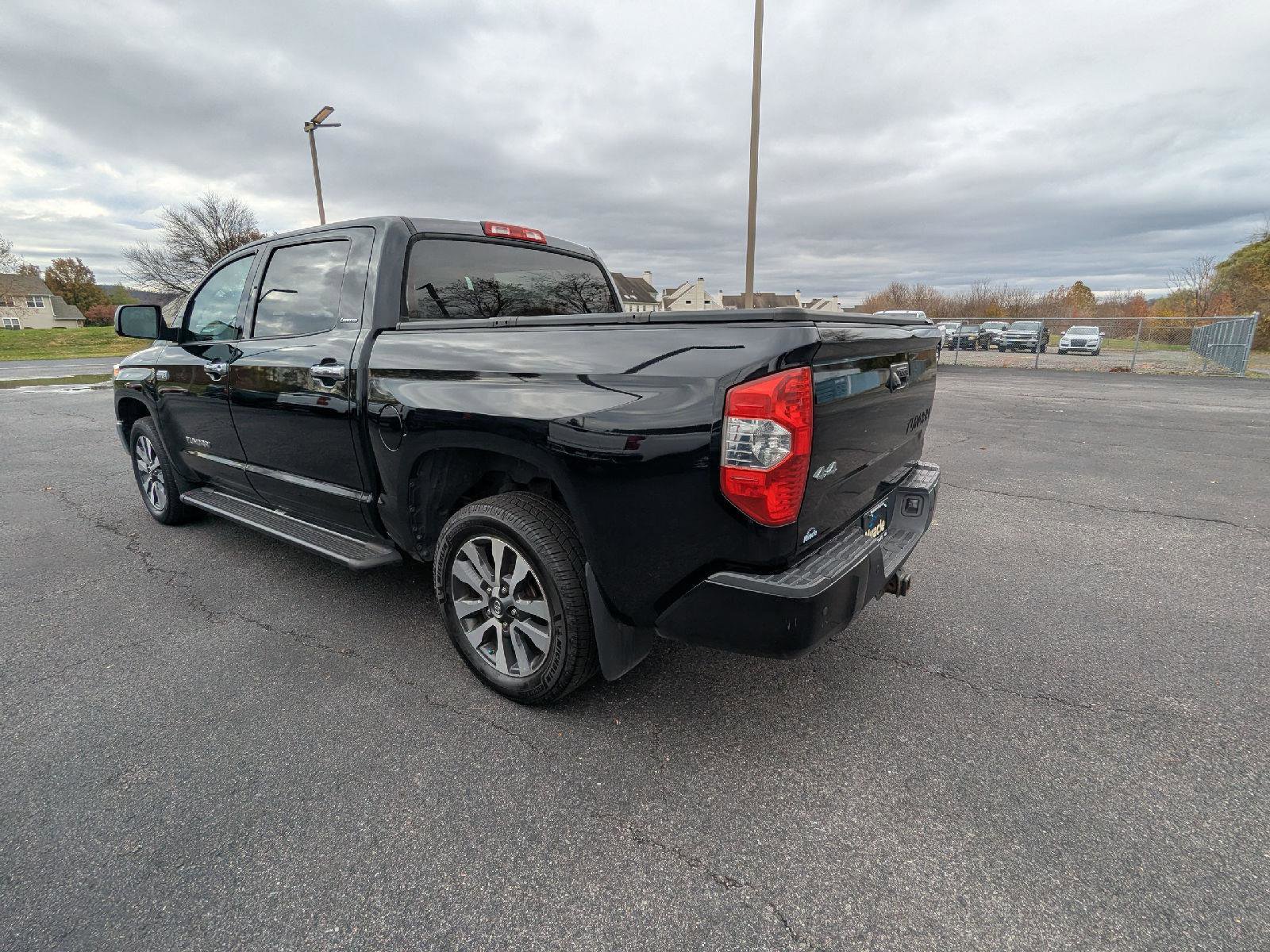 Used 2018 Toyota Tundra Limited image 5