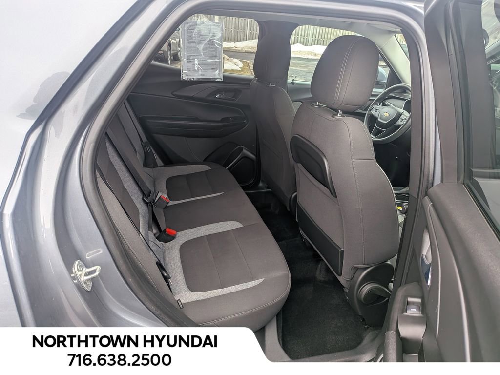 Used 2022 Chevrolet TrailBlazer LT image 32