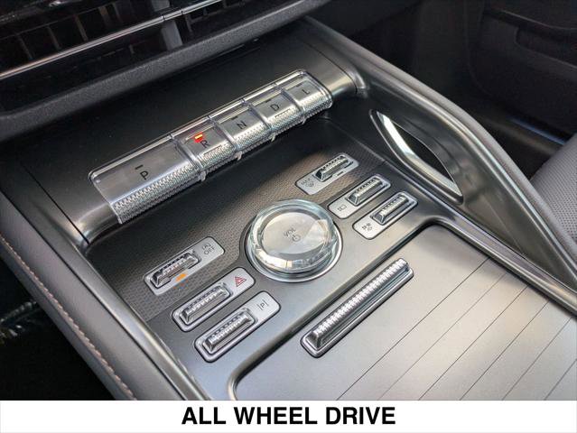 New 2026 Lincoln Nautilus Premier image 11