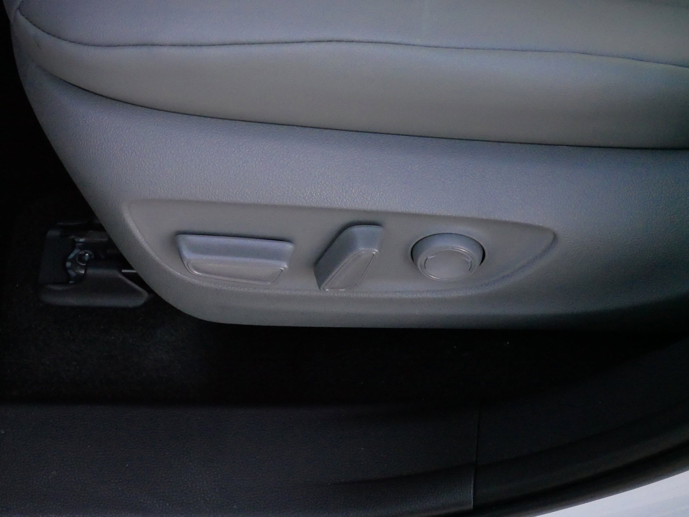 Certified 2026 Toyota Highlander XLE image 20