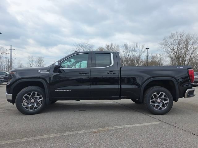 New 2026 GMC Sierra 1500 SLE image 13