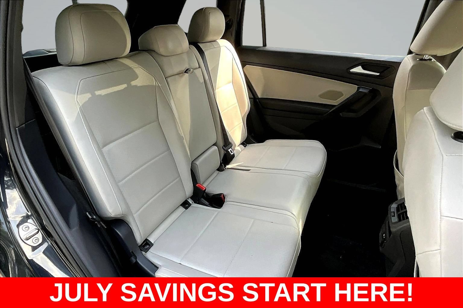 Used 2021 Volkswagen Tiguan SEL AWD/4WD image 30