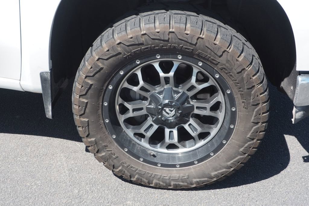 Used 2020 Chevrolet Silverado 1500 LT w/ All-Star Edition AWD/4WD image 10