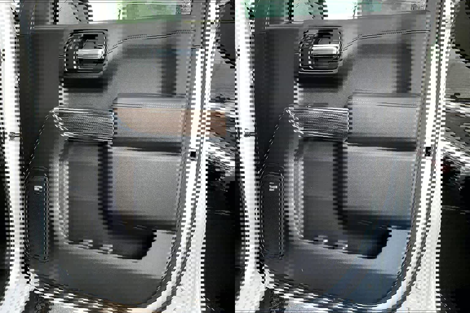 Used 2019 Chevrolet Silverado 1500 LT Trail Boss image 23