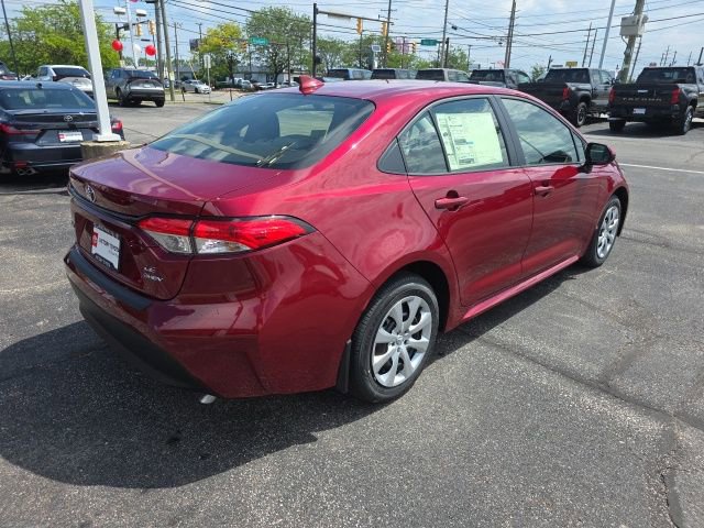 New 2026 Toyota Corolla LE FWD image 5