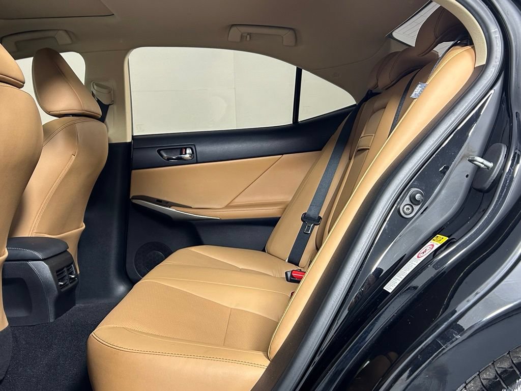 Used 2016 Lexus IS 300 AWD w/ Premium Package image 16