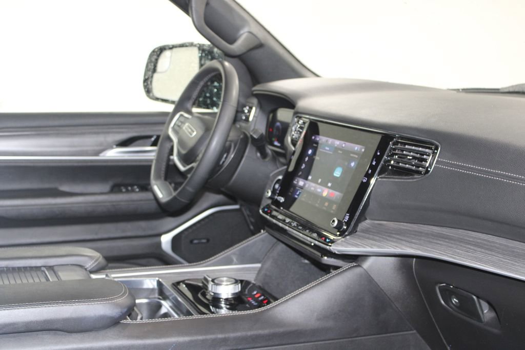 Used 2024 Jeep Wagoneer Series II image 32