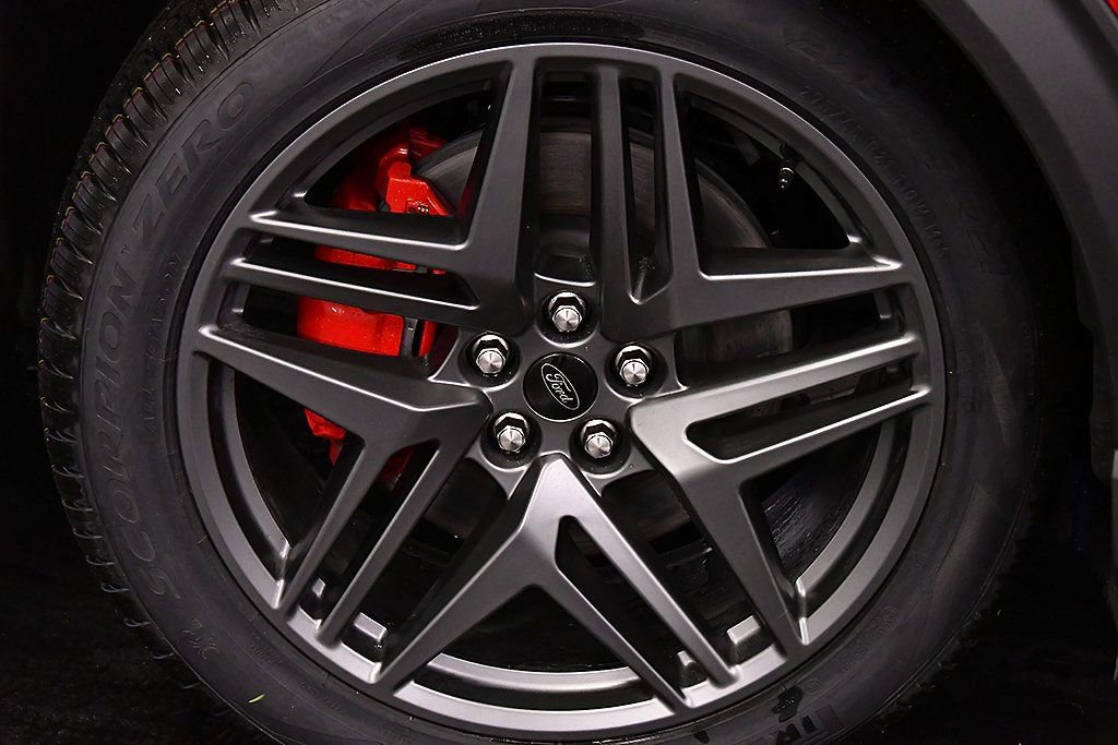 New 2026 Ford Explorer ST w/ Sun And Sound Package image 9