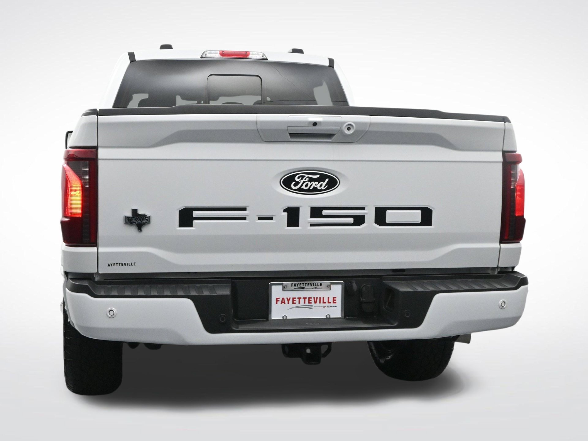 Used 2025 Ford F150 XLT w/ Equipment Group 302A MID AWD/4WD image 9
