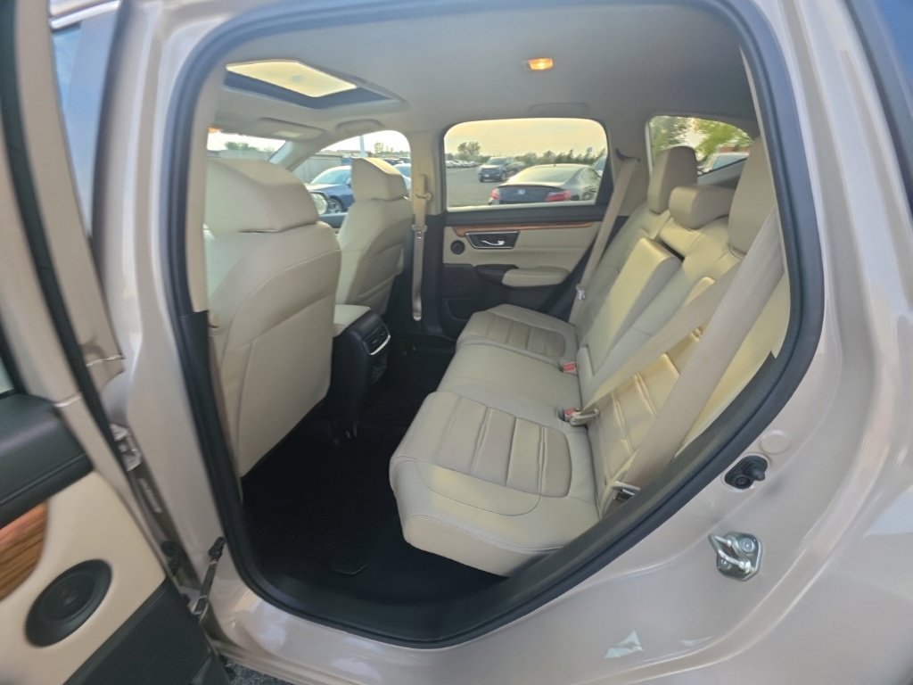 Used 2018 Honda CR-V Touring image 26