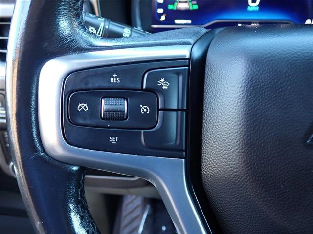 Used 2022 Chevrolet Suburban LT AWD/4WD image 15
