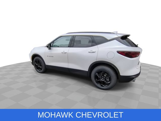 Certified 2025 Chevrolet Blazer LT w/ Sound & Technology Package AWD/4WD image 6