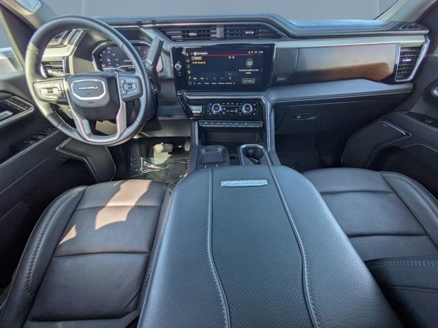 Used 2025 GMC Sierra 3500 Denali w/ Denali Reserve Package AWD/4WD image 7