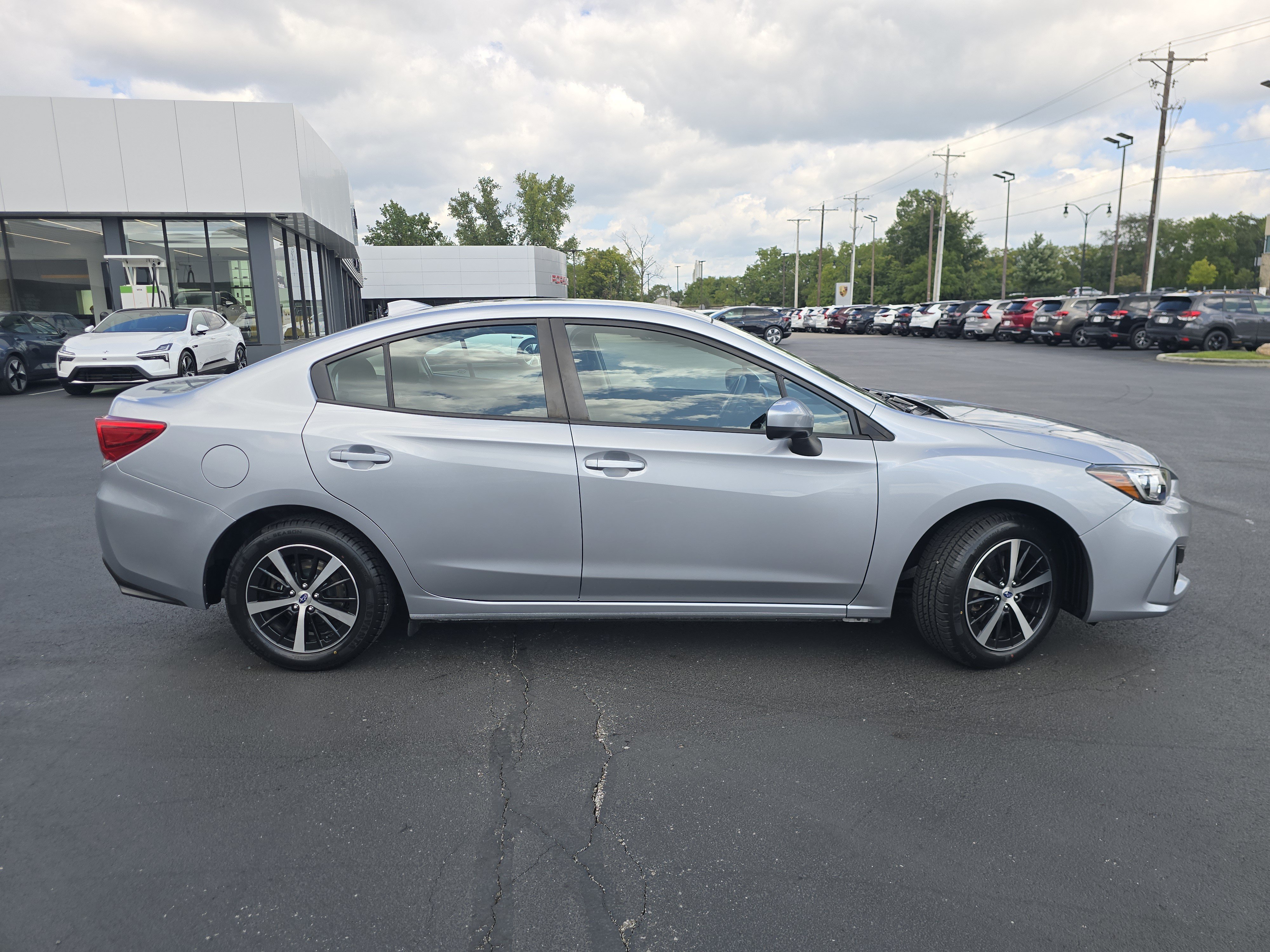 Used 2019 Subaru Impreza 2.0i Premium AWD/4WD image 8