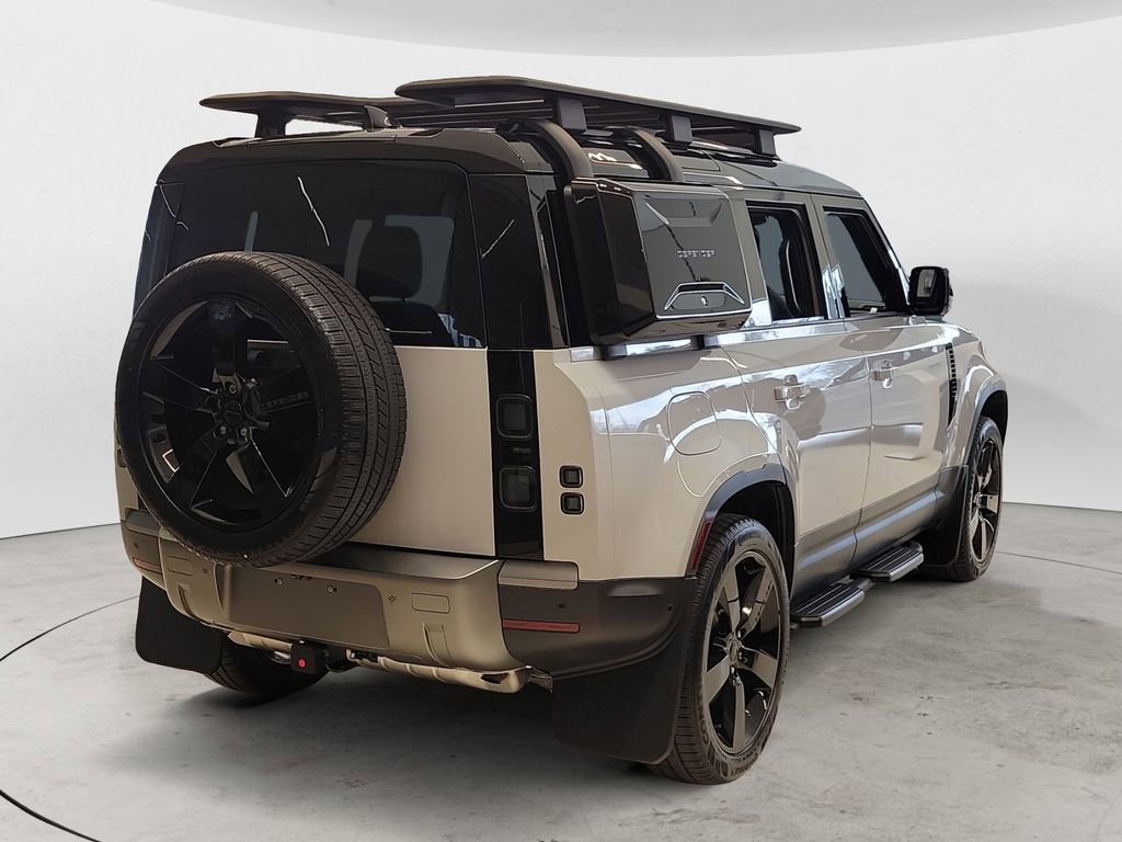 New 2026 Land Rover Defender 110 S image 5