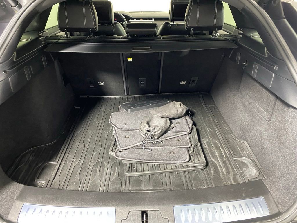 Used 2020 Land Rover Range Rover Velar R-Dynamic HSE image 29