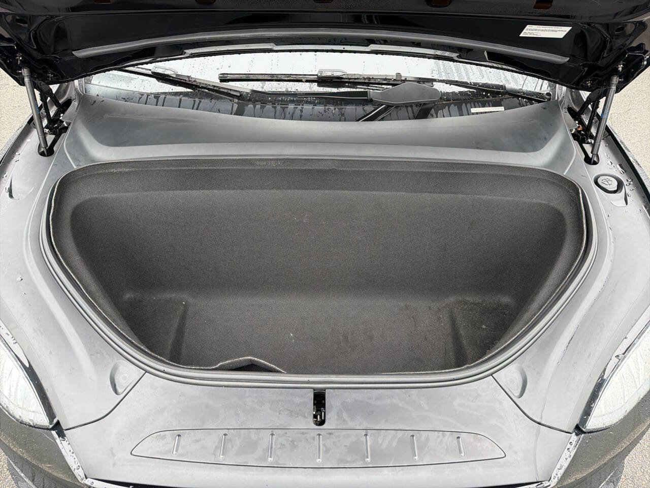 Used 2022 Tesla Model X image 13