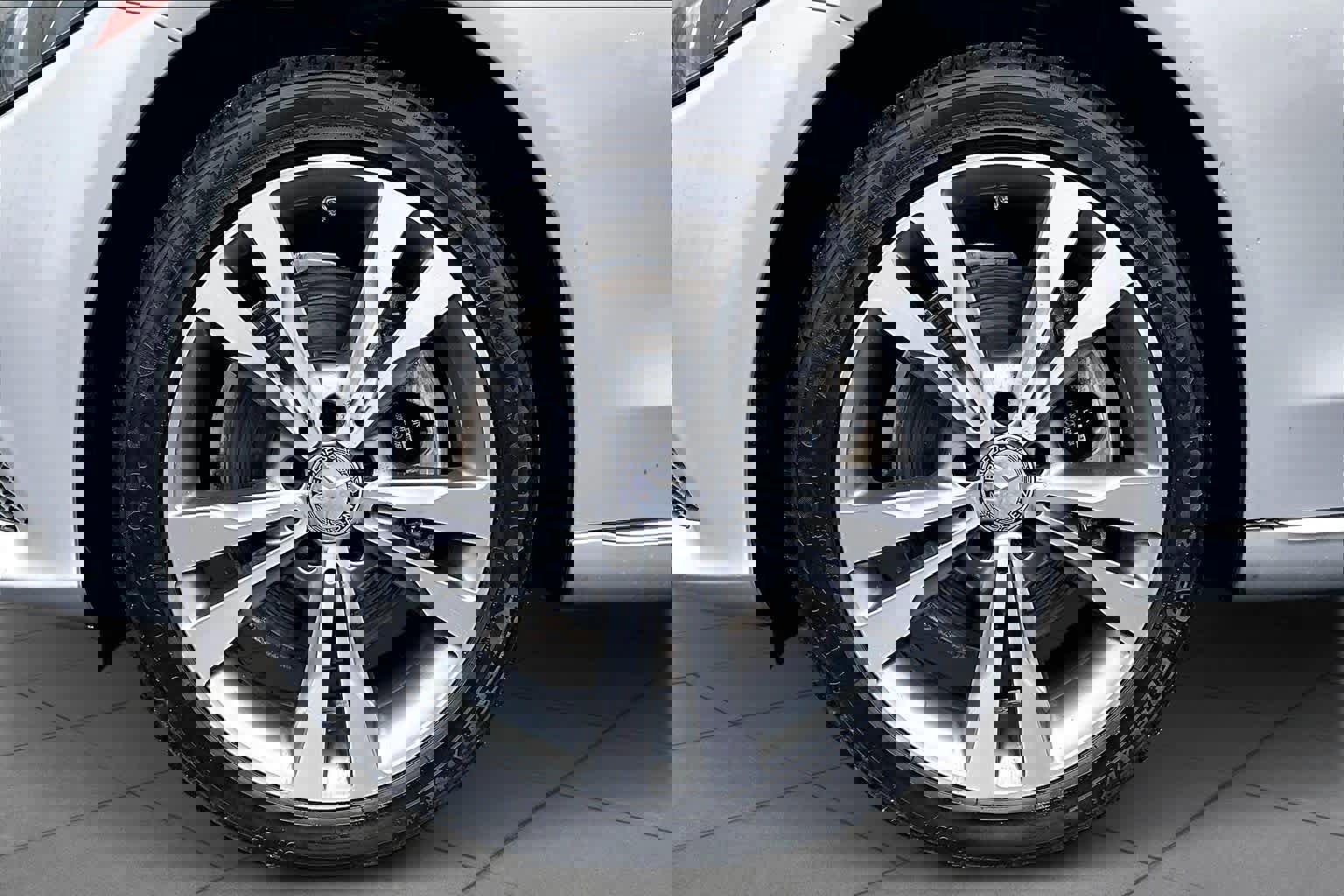 Used 2015 Mercedes-Benz C 300 4MATIC Sedan image 10