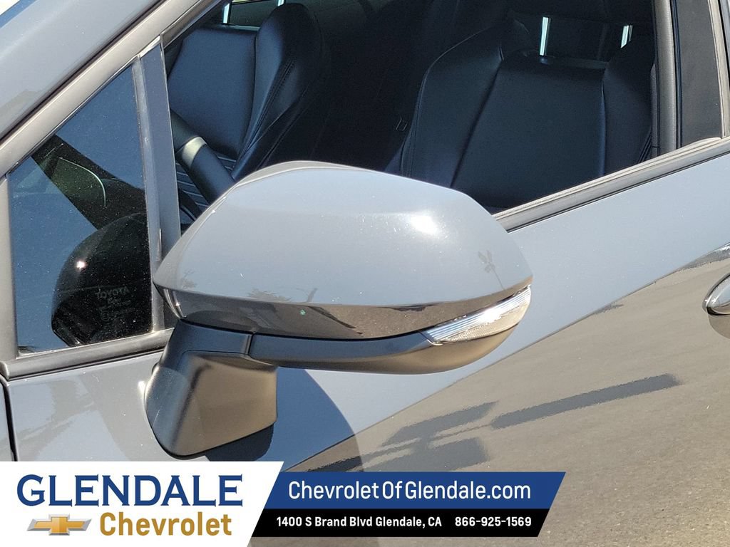 Used 2026 Toyota Corolla XSE FWD image 19