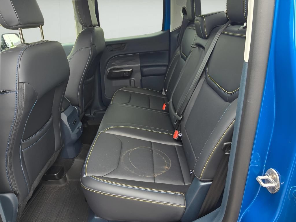 Used 2025 Ford Maverick Lobo AWD/4WD image 24