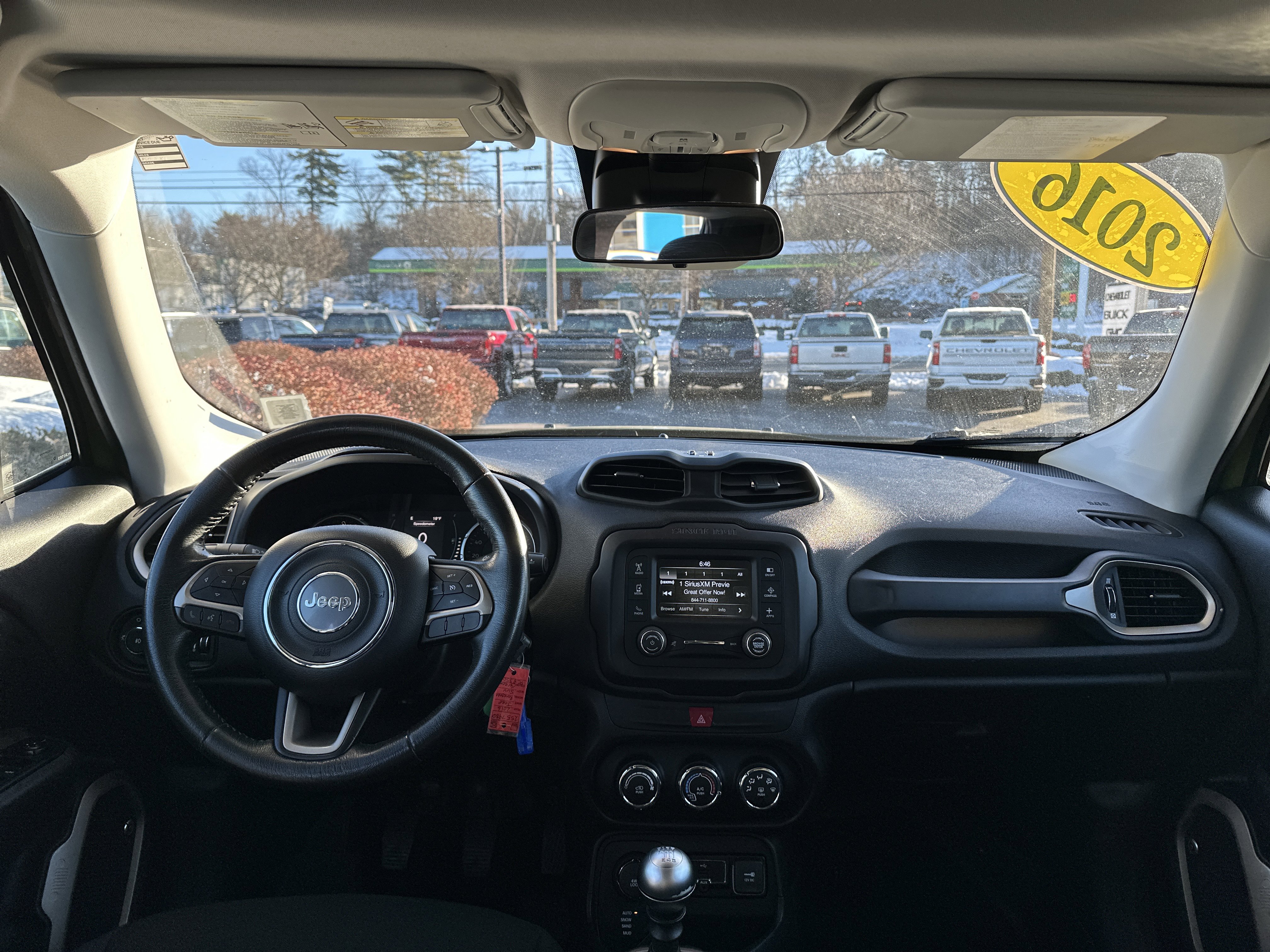 Used 2016 Jeep Renegade 75th Anniversary image 13