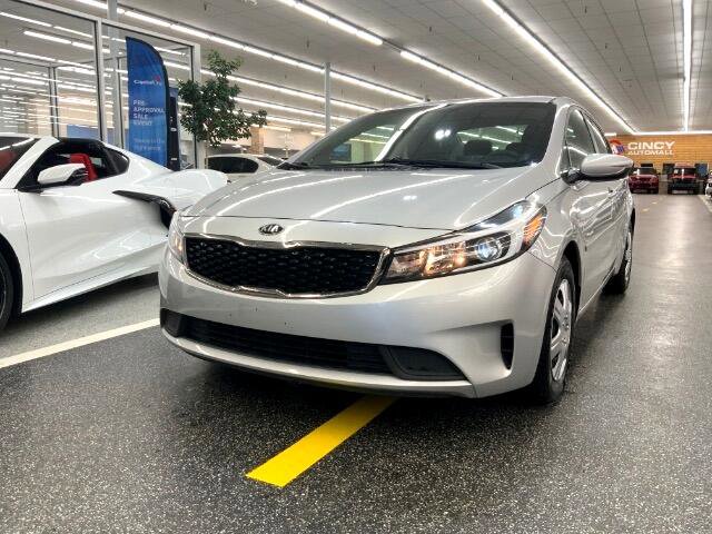 Used 2017 Kia Forte LX image 38