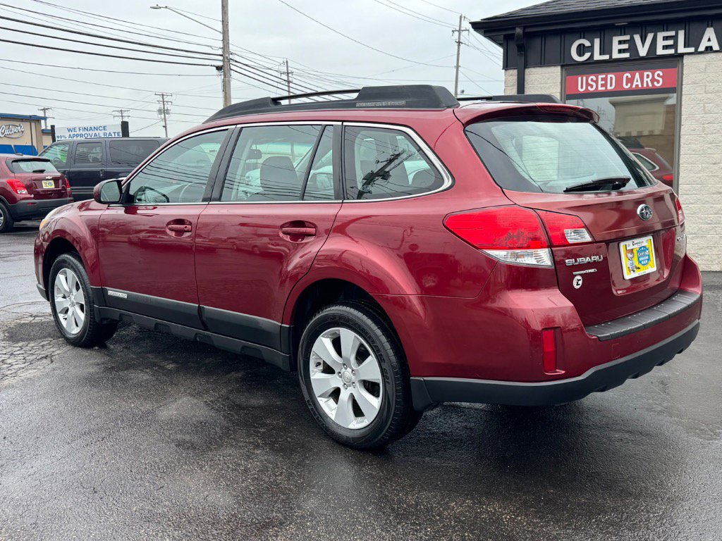 Used 2012 Subaru Outback 2.5i w/ Alloy Wheel Pkg image 7