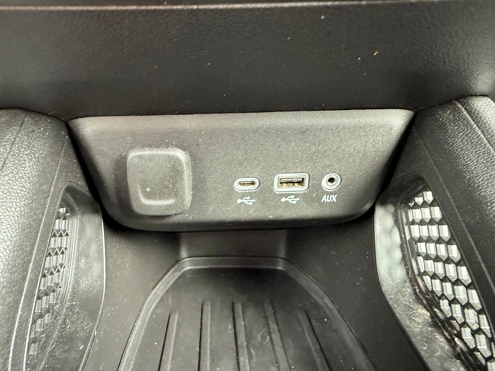 Certified 2021 Chevrolet TrailBlazer LT w/ Convenience Package AWD/4WD image 28