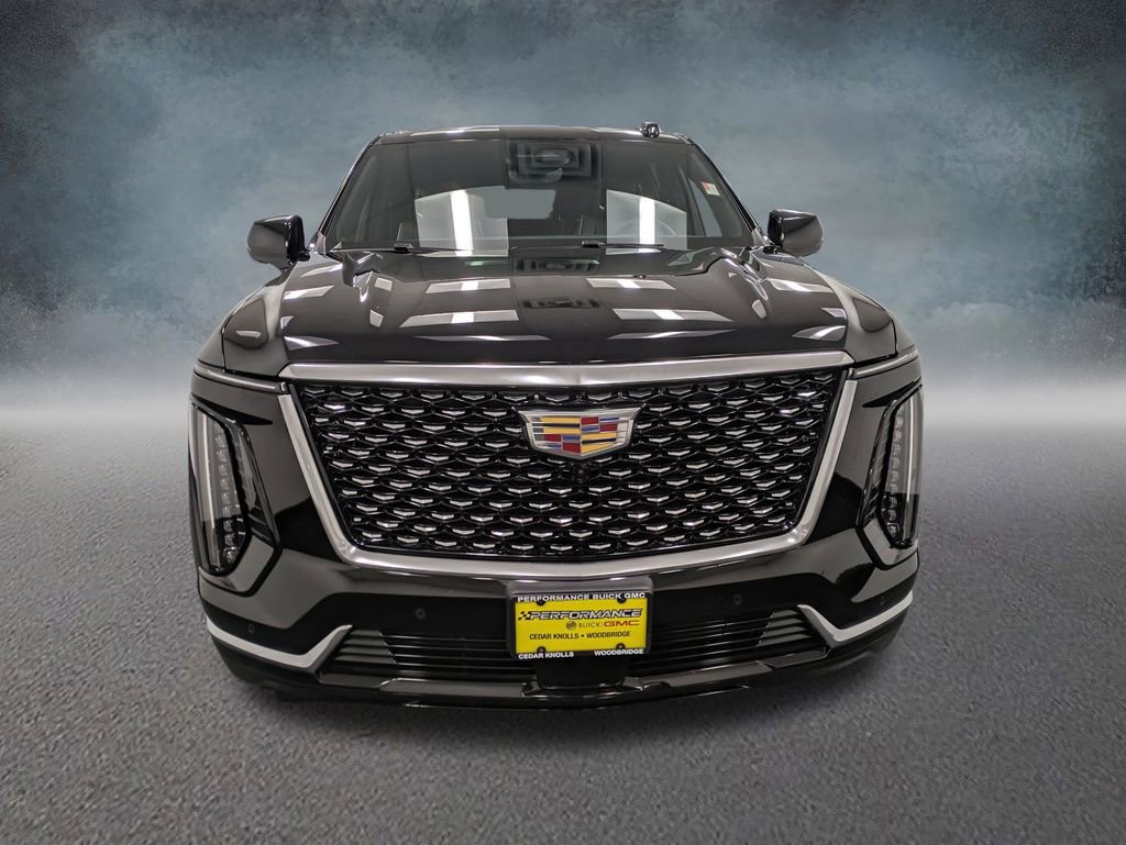 Used 2025 Cadillac Escalade Premium Luxury image 2