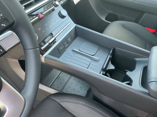 New 2026 Hyundai Santa Fe SE image 8