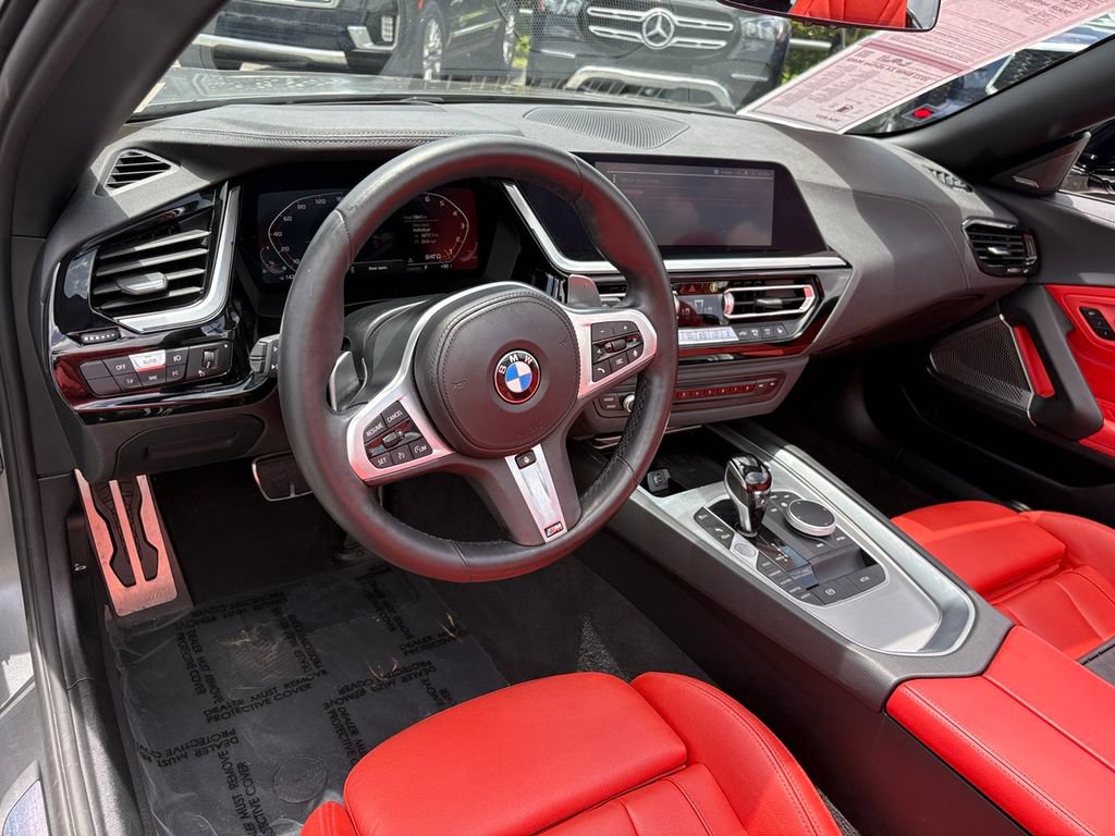 Used 2022 BMW Z4 M40i w/ Premium Package RWD image 32