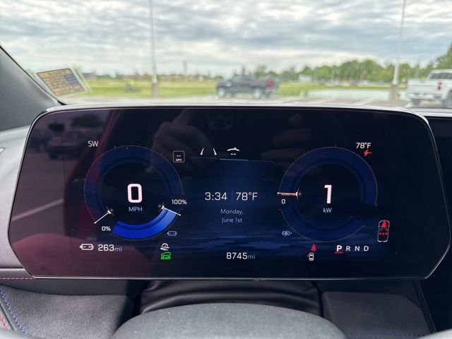 Used 2024 Chevrolet Blazer EV RS AWD/4WD image 25