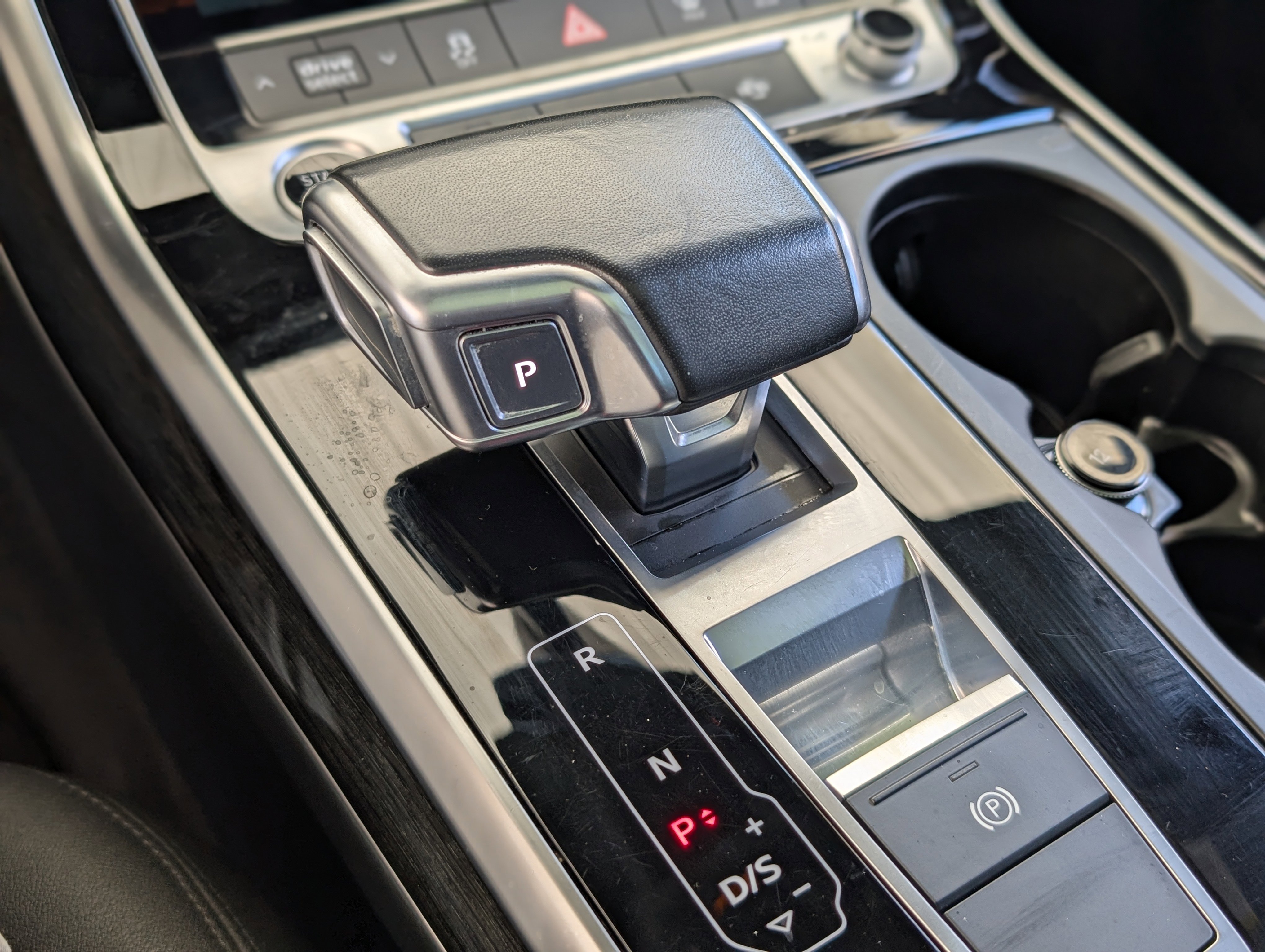 Used 2022 Audi Q7 3.0T Premium Plus w/ Premium Plus Package AWD/4WD image 35