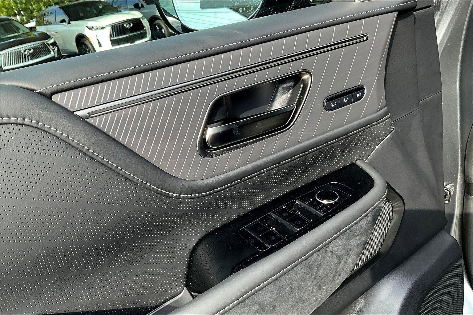 New 2026 INFINITI QX80 Autograph image 26