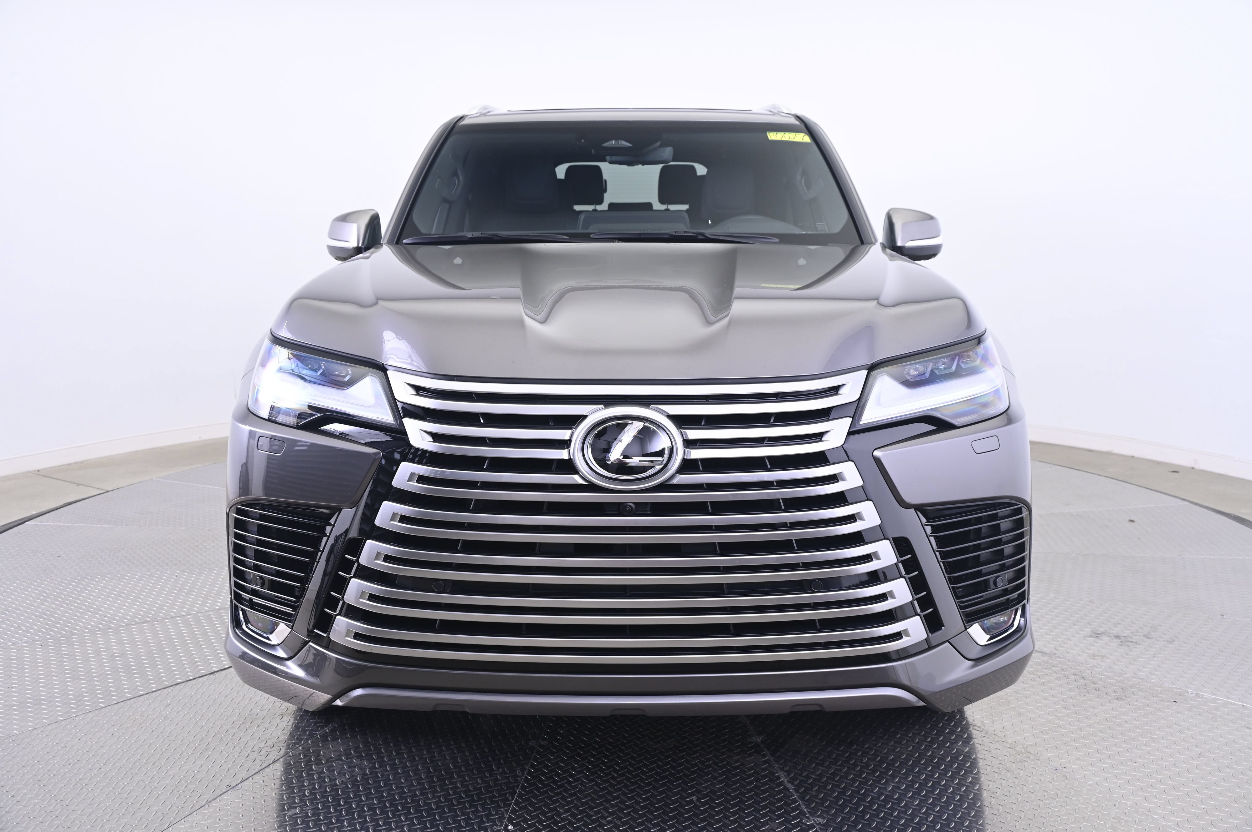 Used 2026 Lexus LX 700h Luxury AWD/4WD image 10