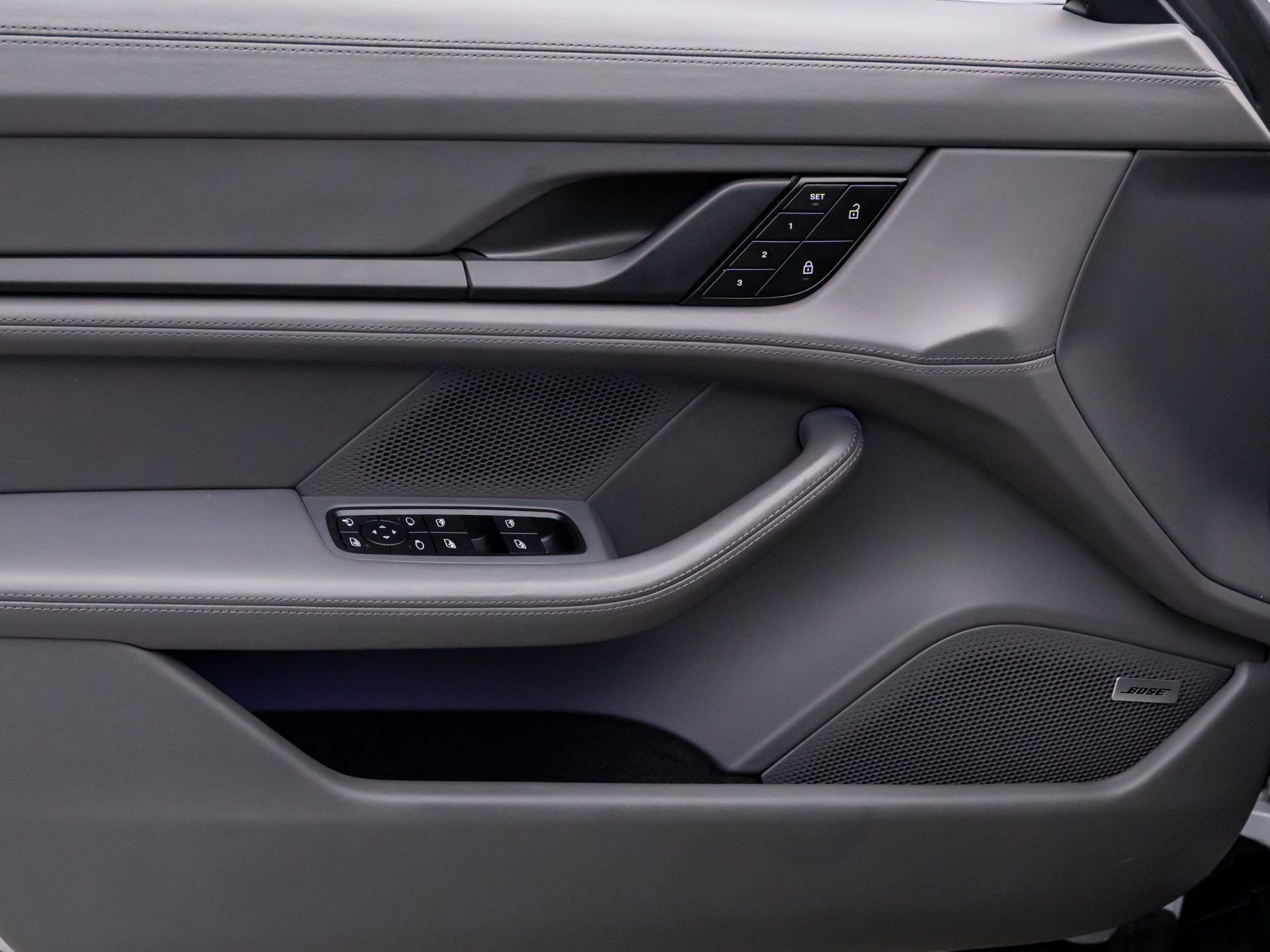 Certified 2022 Porsche Taycan Turbo w/ Premium Package image 14