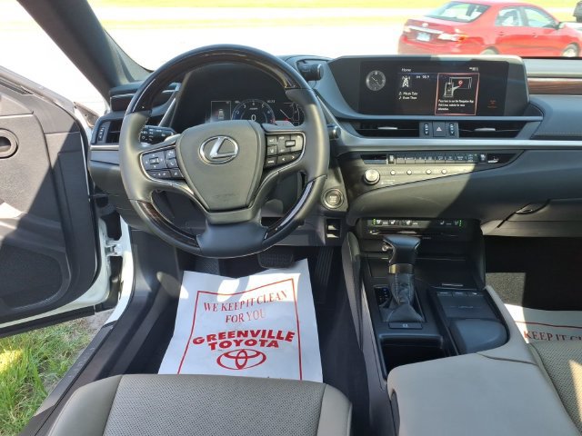 Used 2021 Lexus ES 350 w/ Premium Package FWD image 11